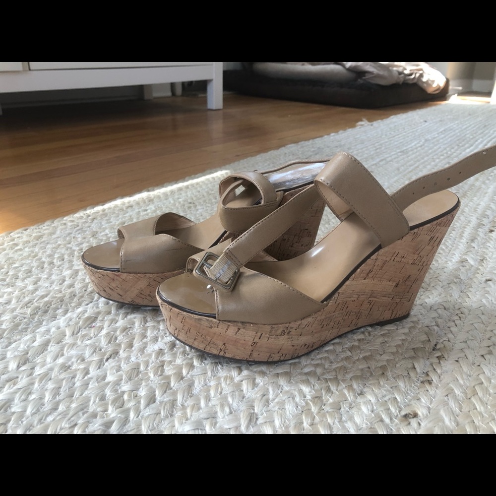Jcrew tan cork wedge sandals heels 8